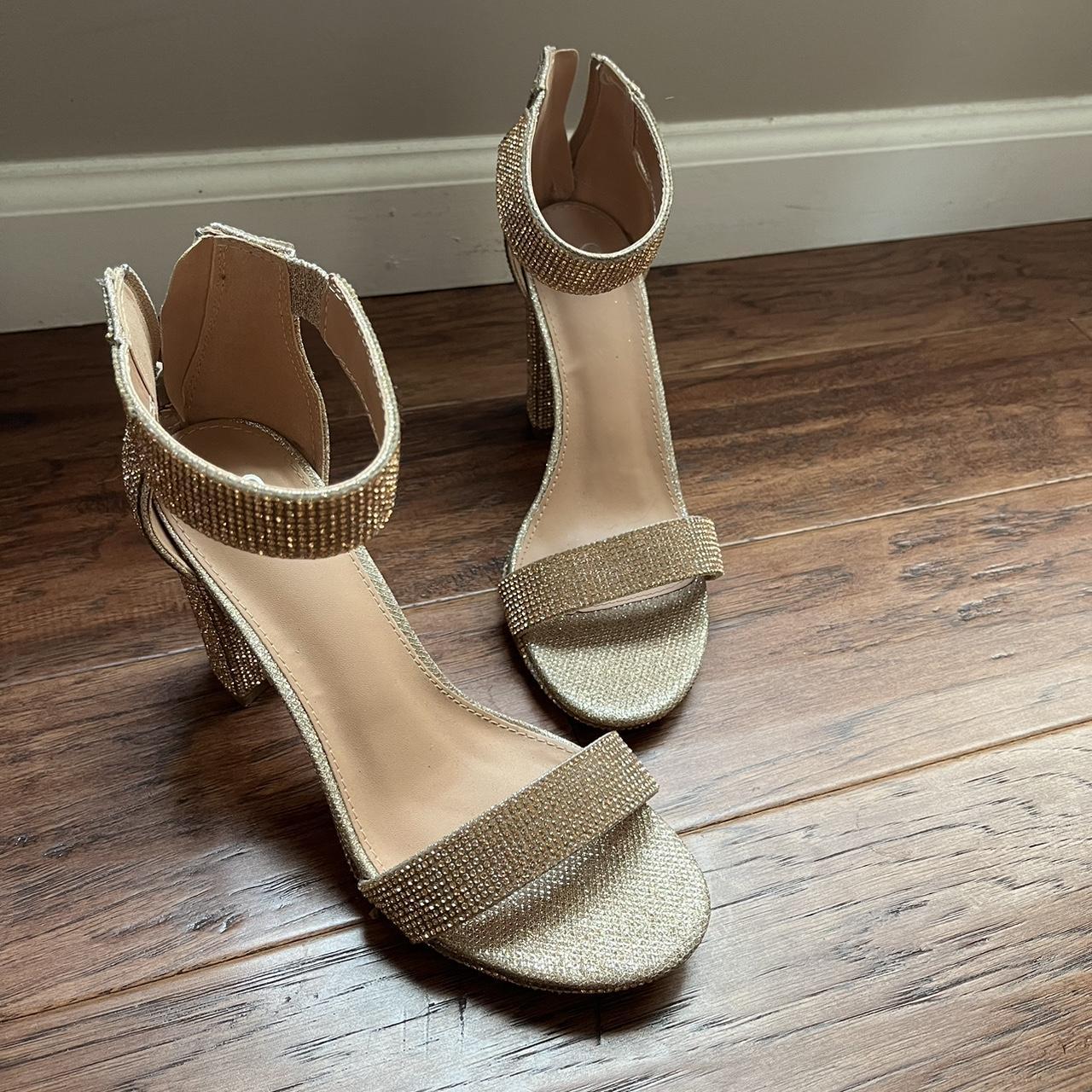 Windsor cheap gold heels