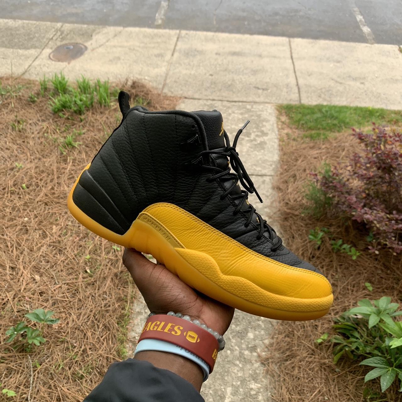 jordan 12 university gold size 7