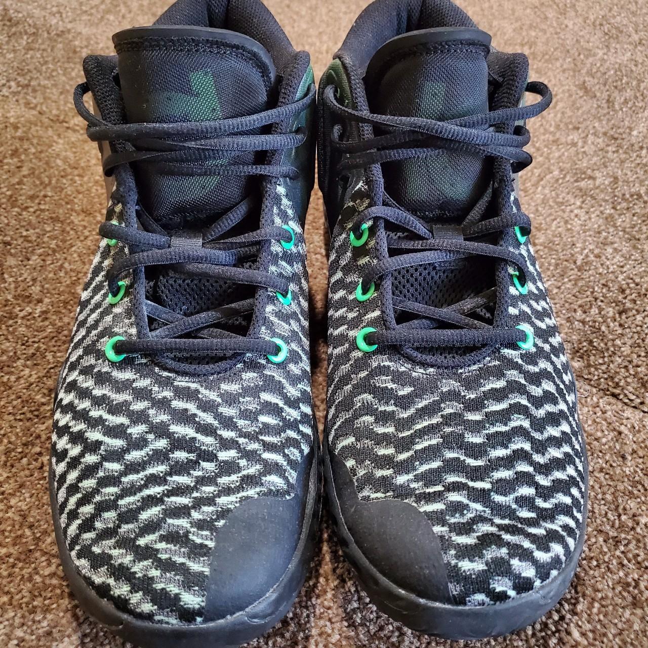 Men's Nike KD Trey 5 VIII EP Black Illusion Green...