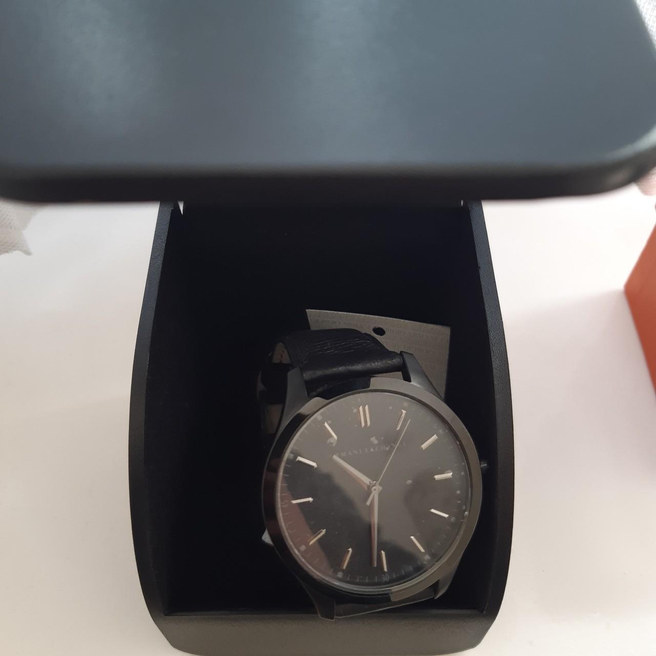 Used armani online watch