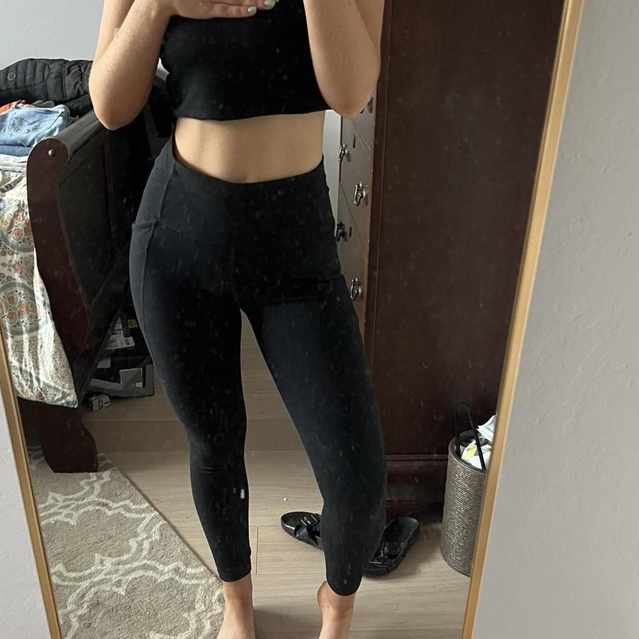 Workout leggings with pockets from Spyder Active