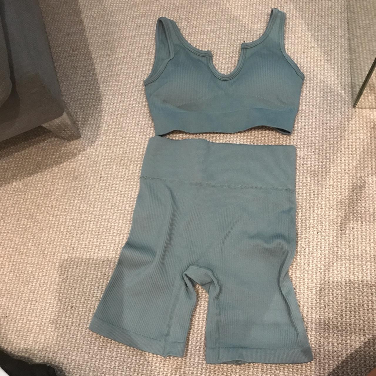 Sexy teal workout set tight fitted, padding, cropped... Depop