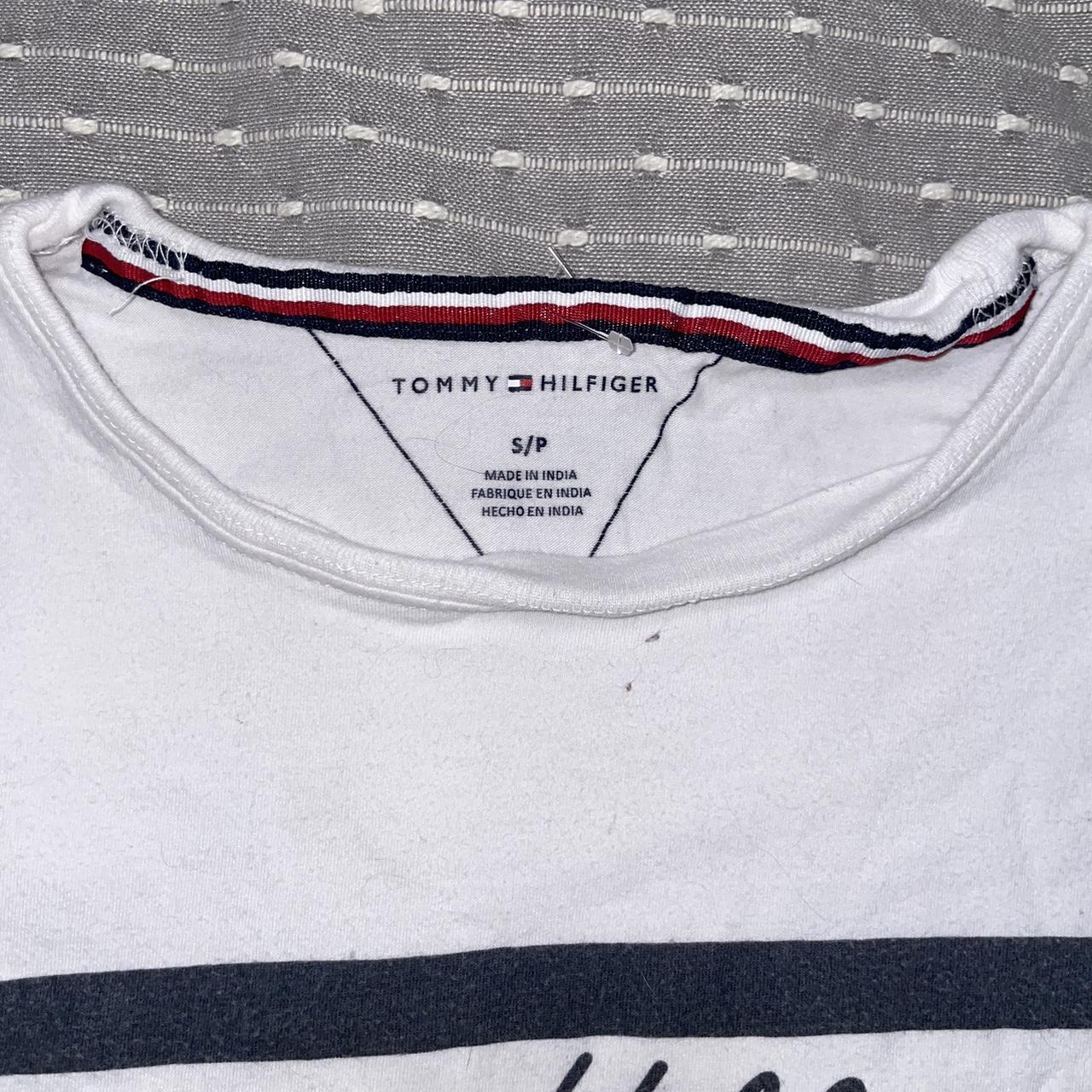 Tommy Hilfiger Women's T-shirt | Depop