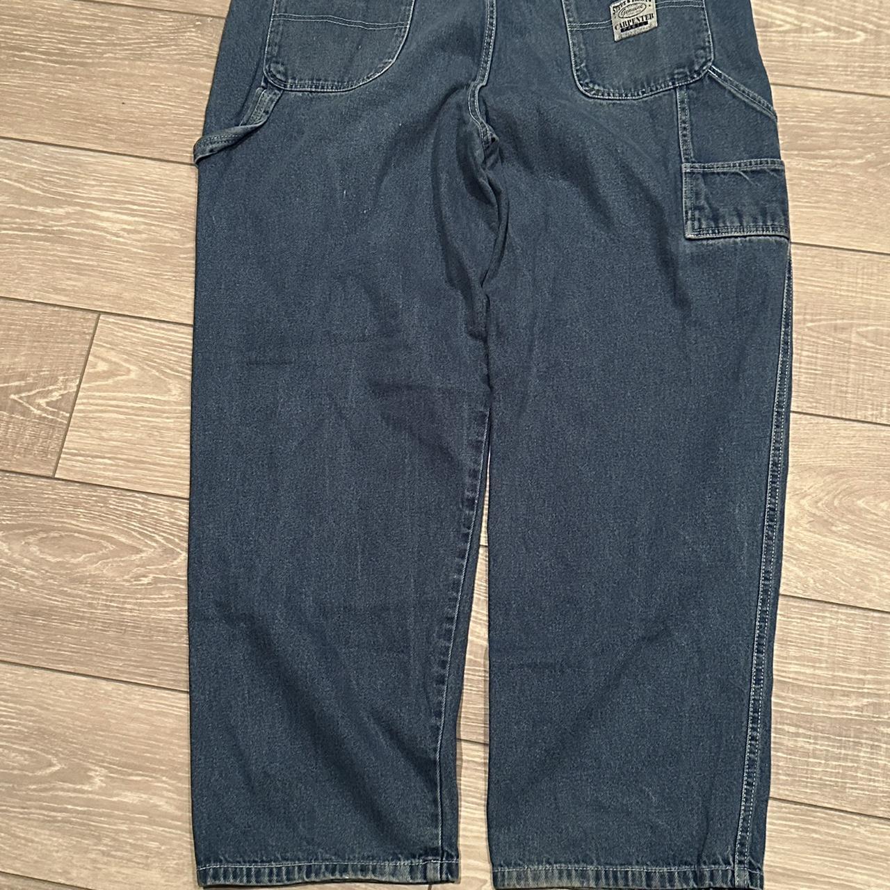 item listed by illestcloset