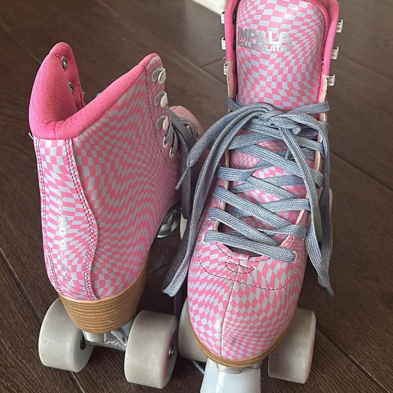 IMPALA ROLLER SKATES IMPALA WAVY CHECKERED BLUE