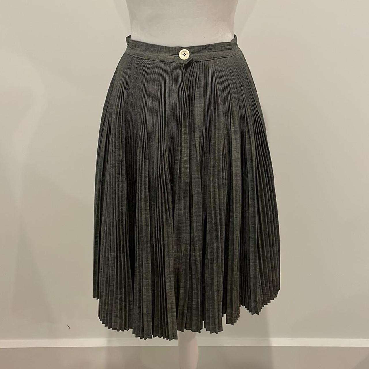 Billy Reid Pleated Skirt circa 2008 Size 6 but Depop