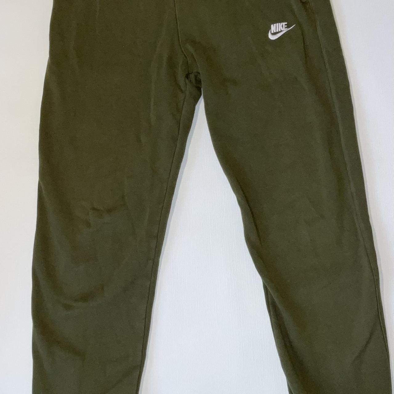 mens green nike sweatpants