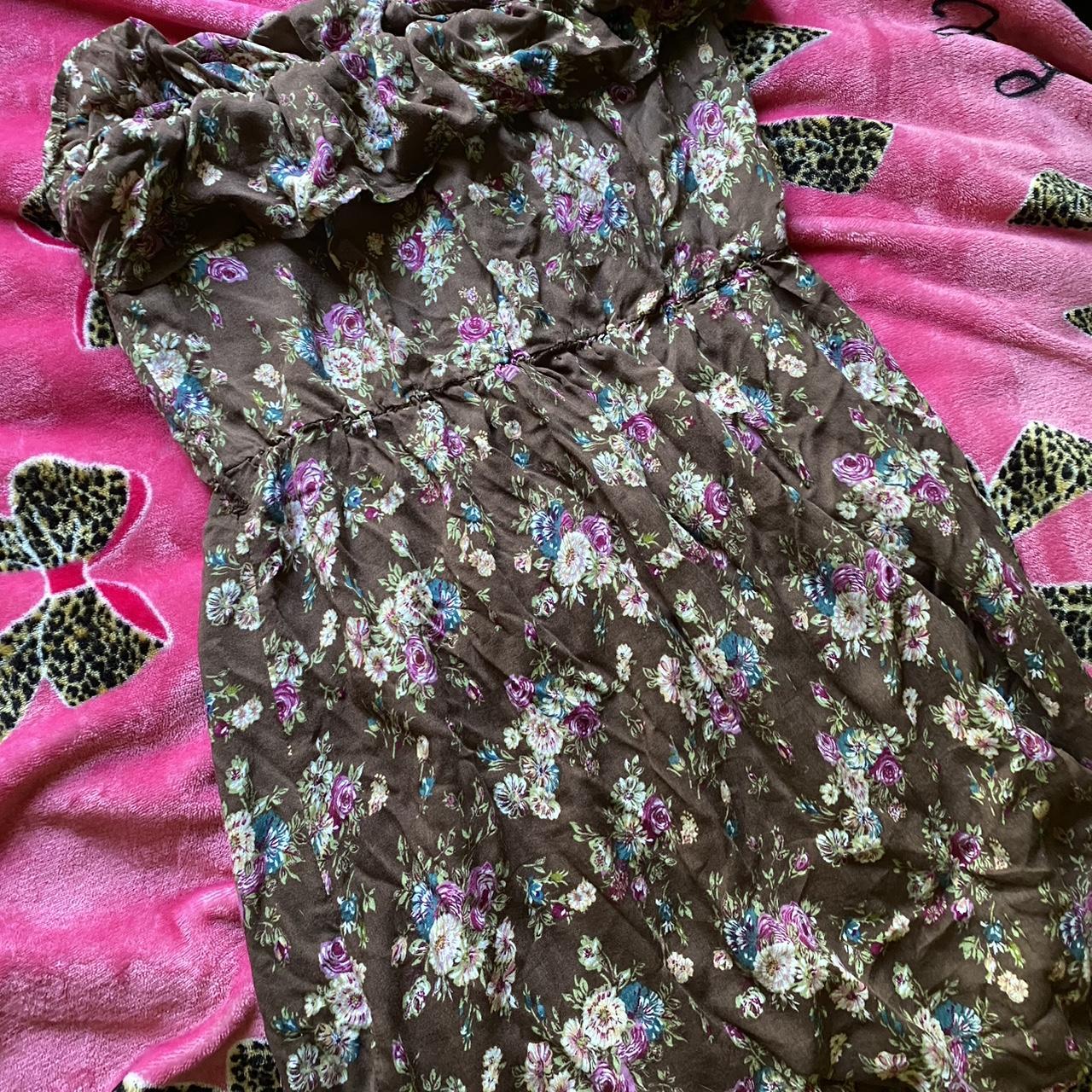item listed by harmonys_beauty_artistry