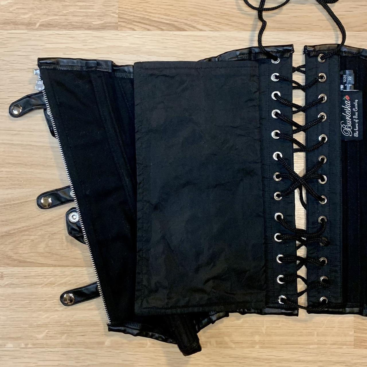Women's Black Corset (5)