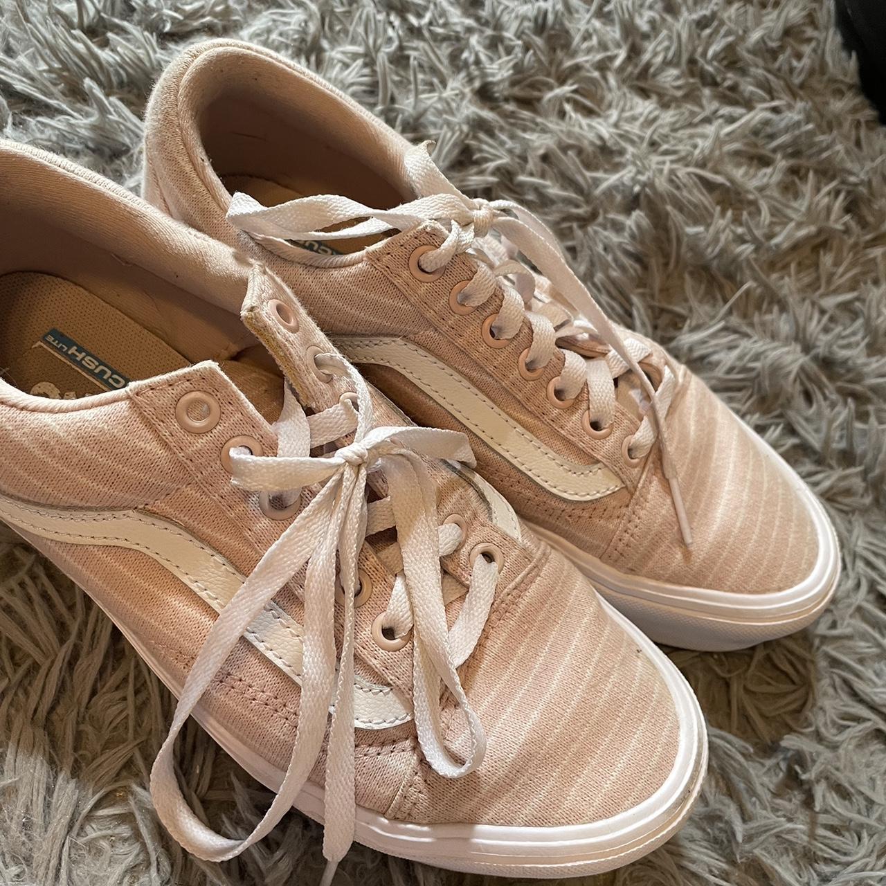 White vans hot sale size 8 womens