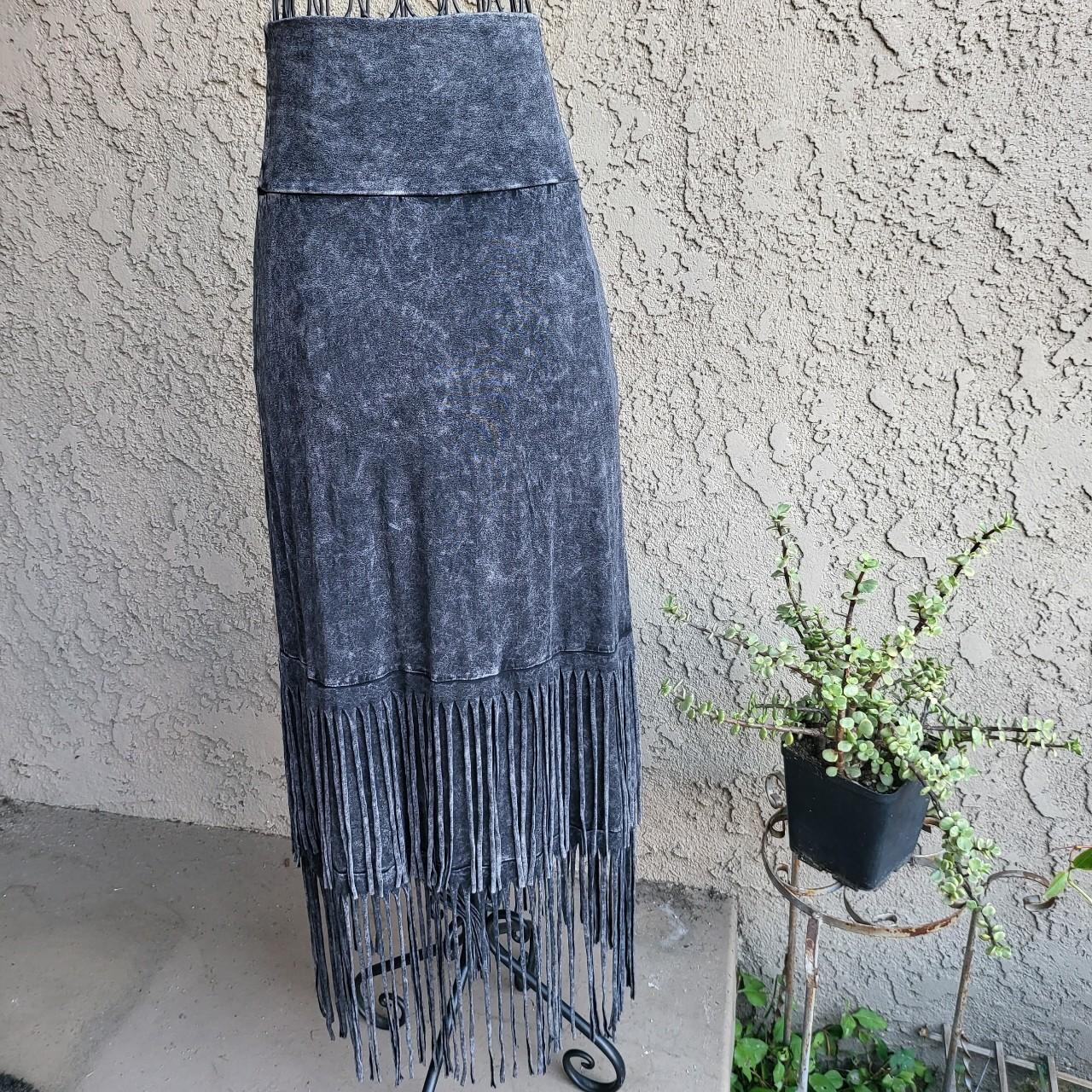 Grey fringe outlet skirt