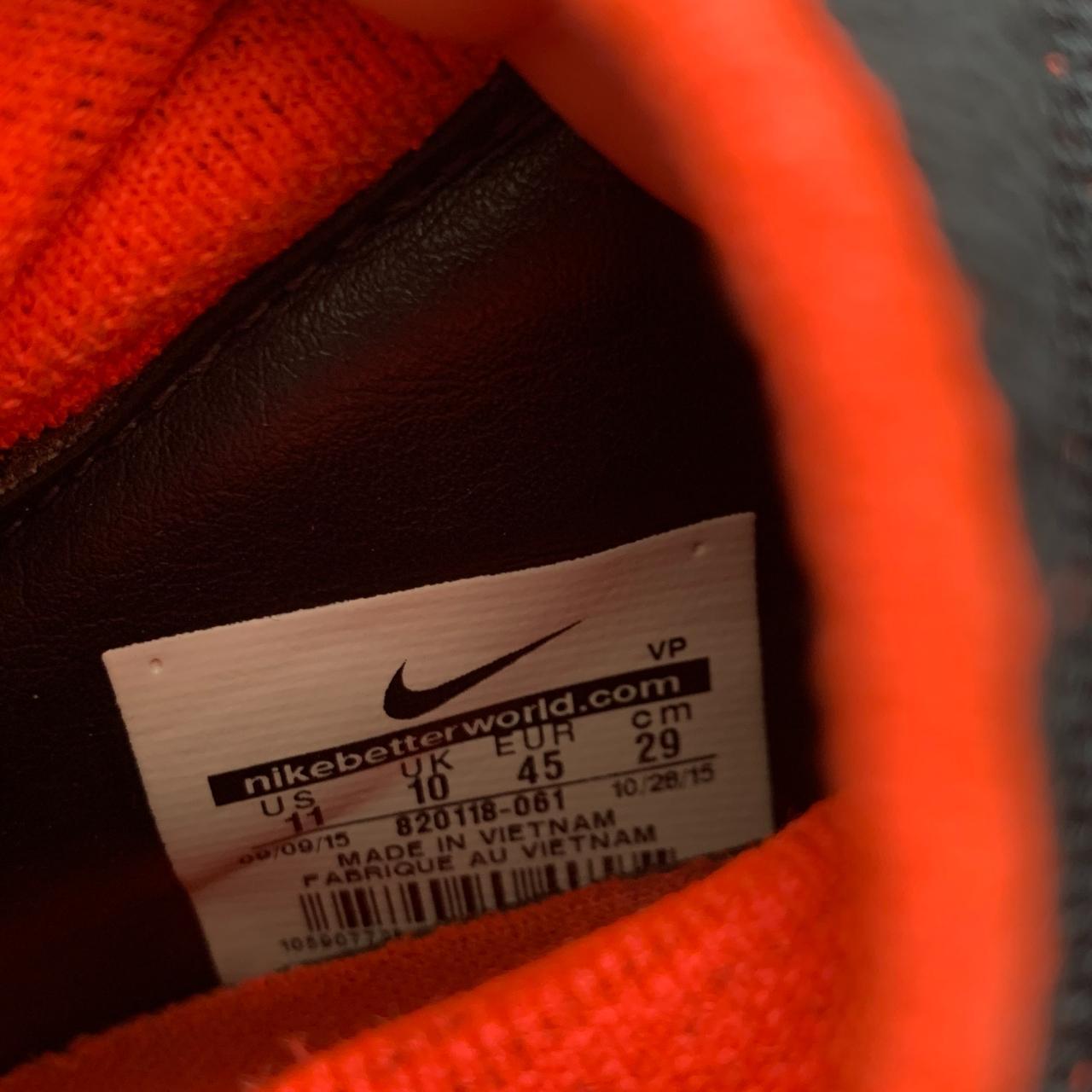 nike hypervenom phantom sock