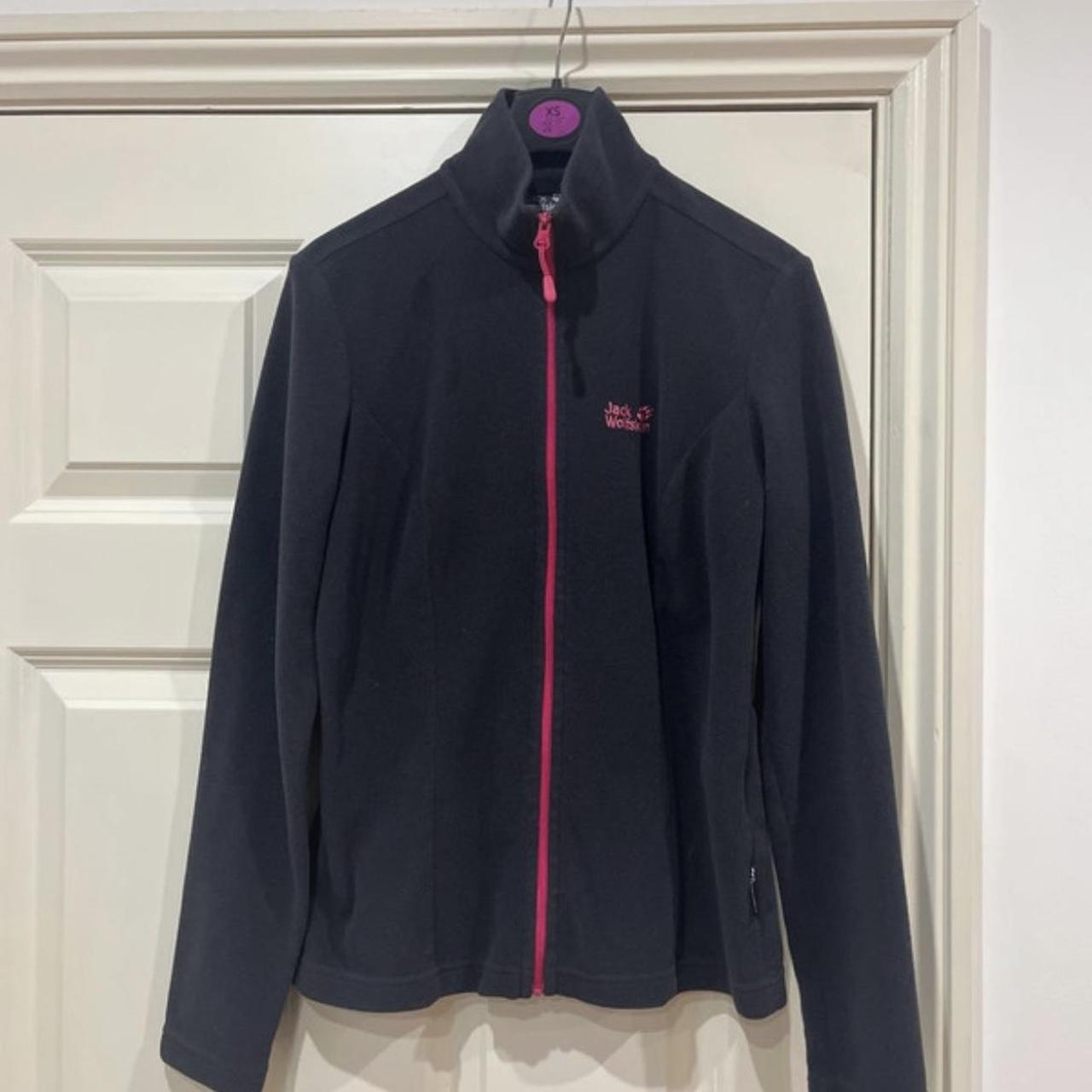 item listed by darja1993