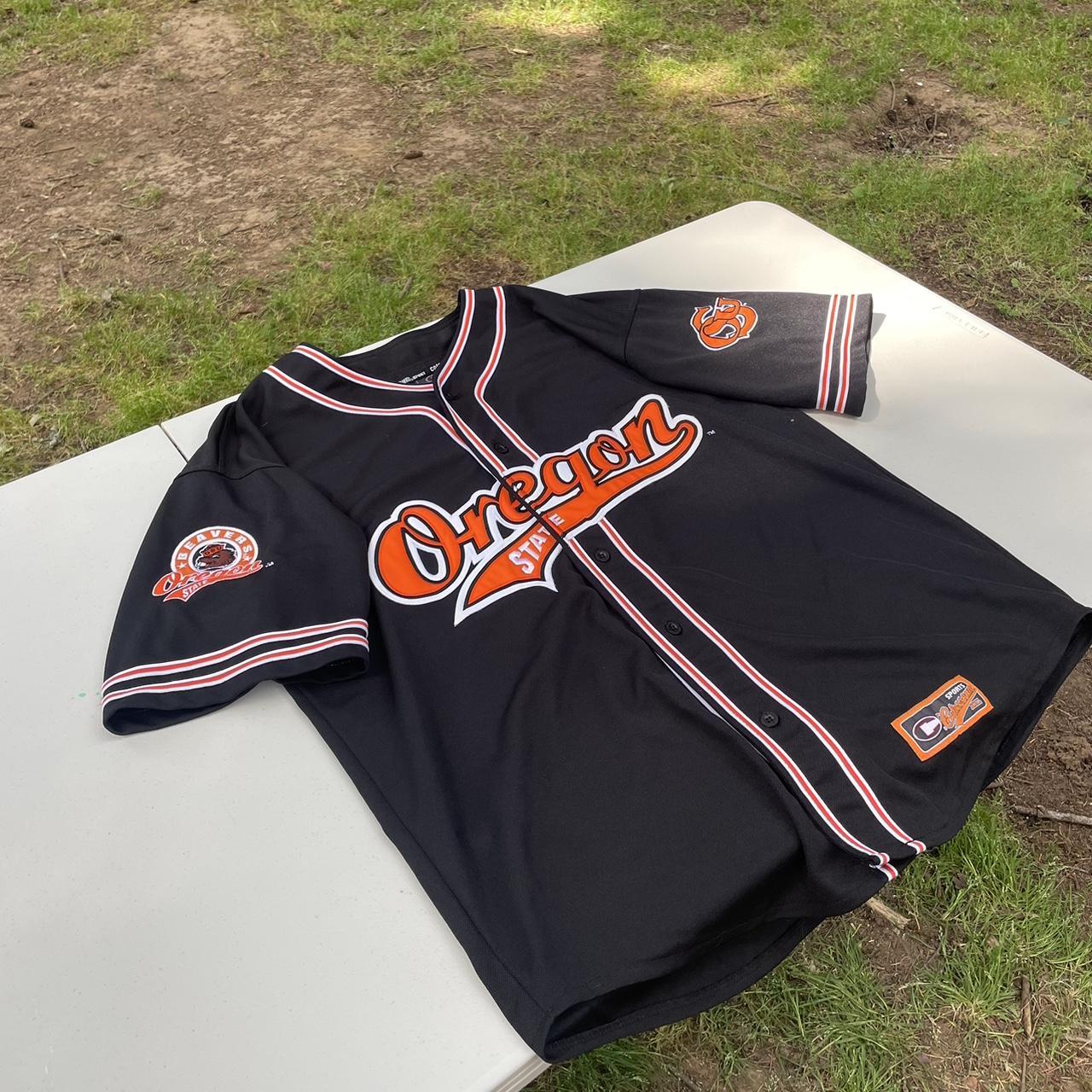 Vintage baseball jersey fits a size medium to large - Depop