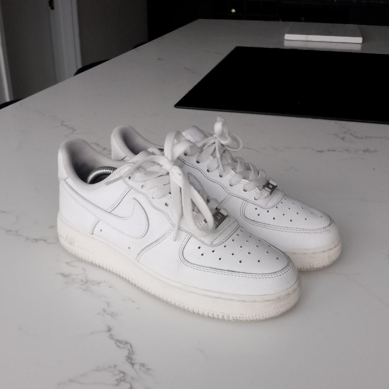 Nike Women's White Trainers | Depop