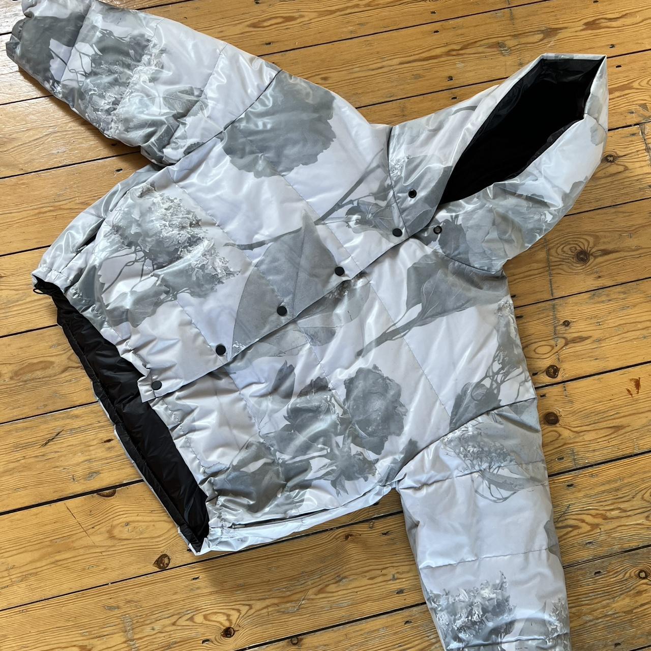 item listed by lucid_dream_girl
