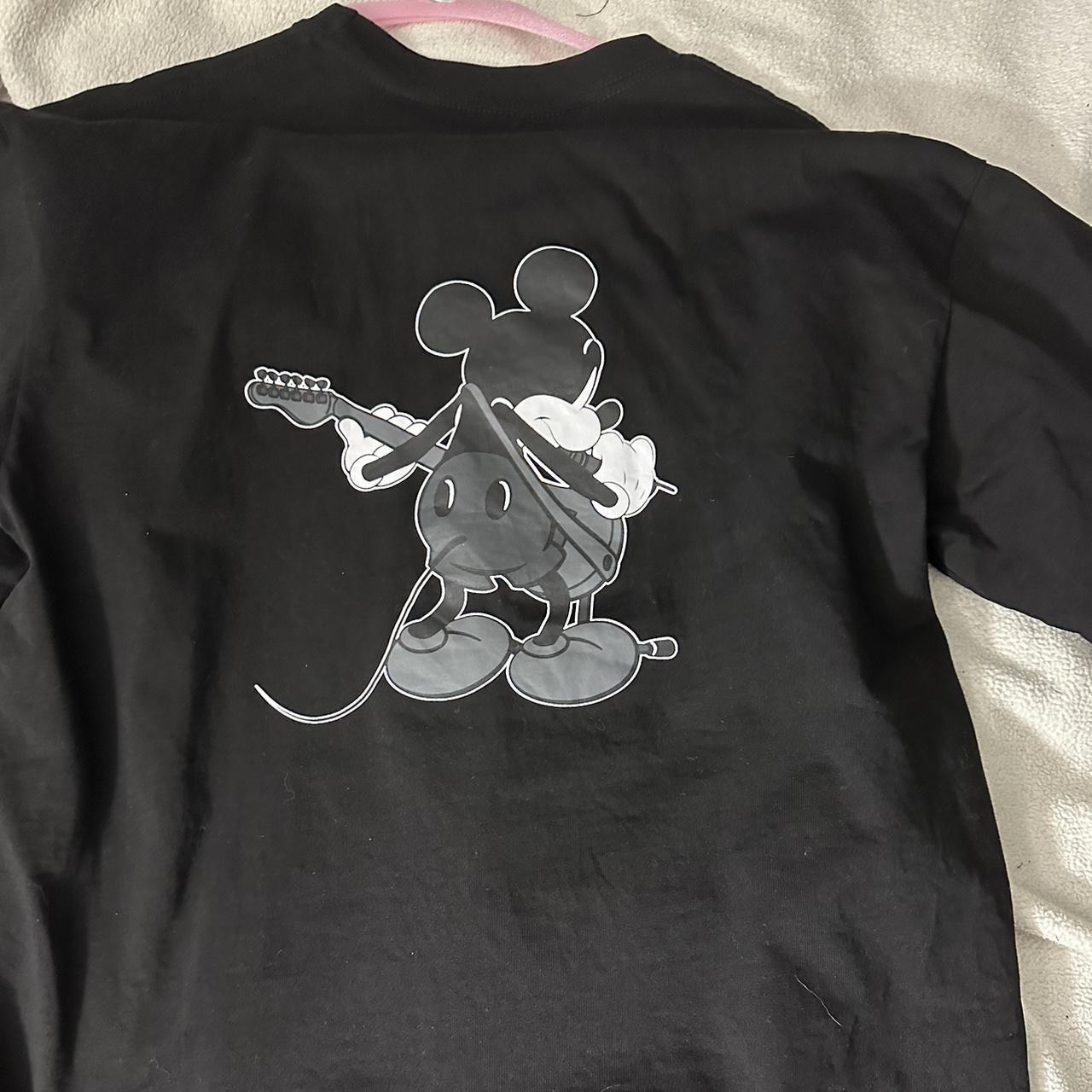 number nine mickey mouse size M/2 no flaws - Depop