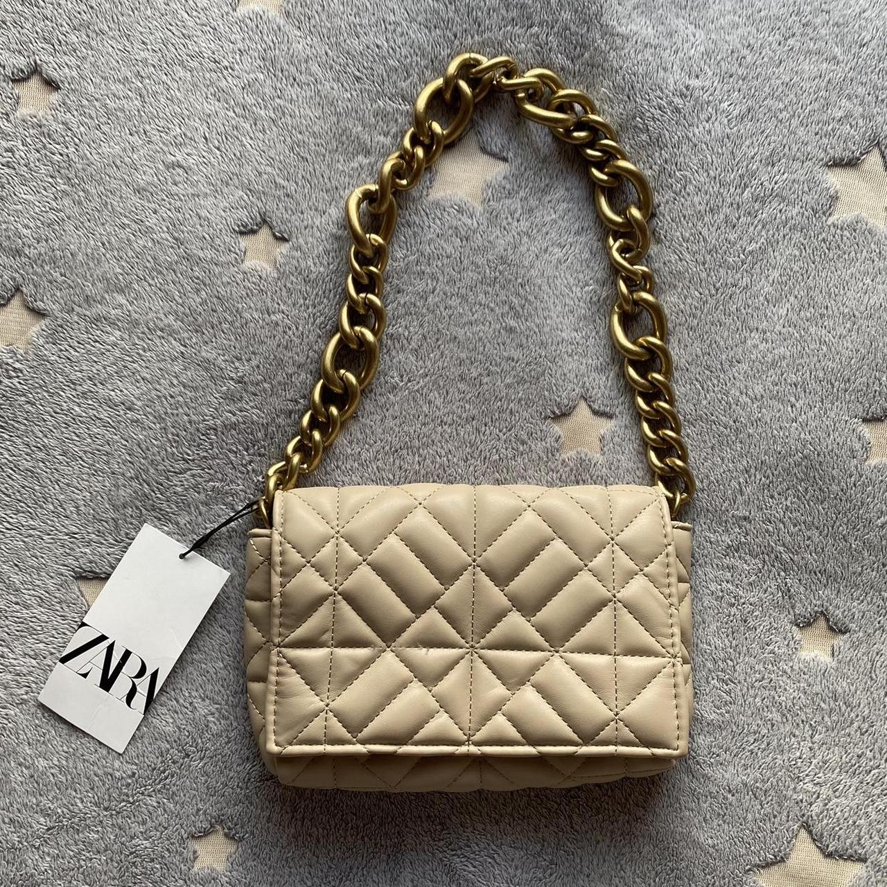 Zara cream shoulder bag with gold chain BRAND Depop