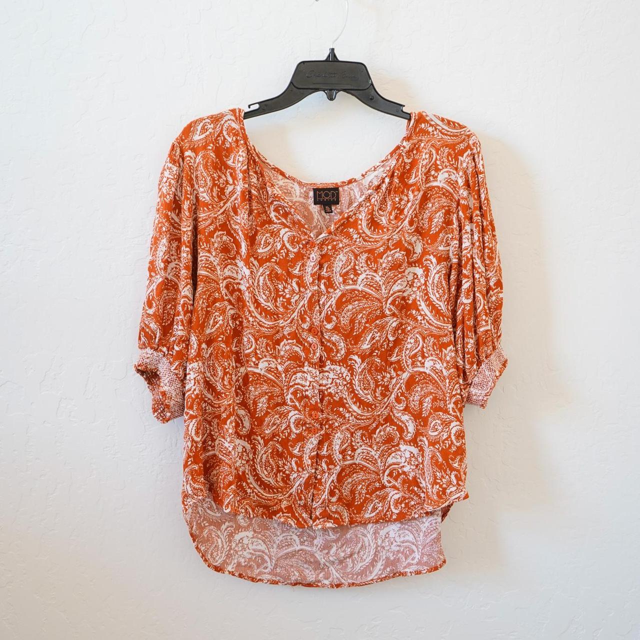 Orange and White Floral puff sleeve top Sizing: XL - Depop