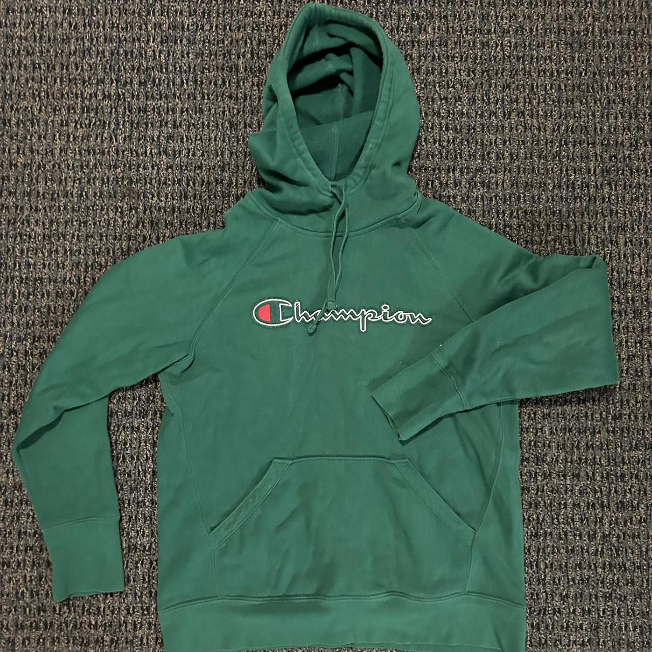 Champion hoodie - Depop