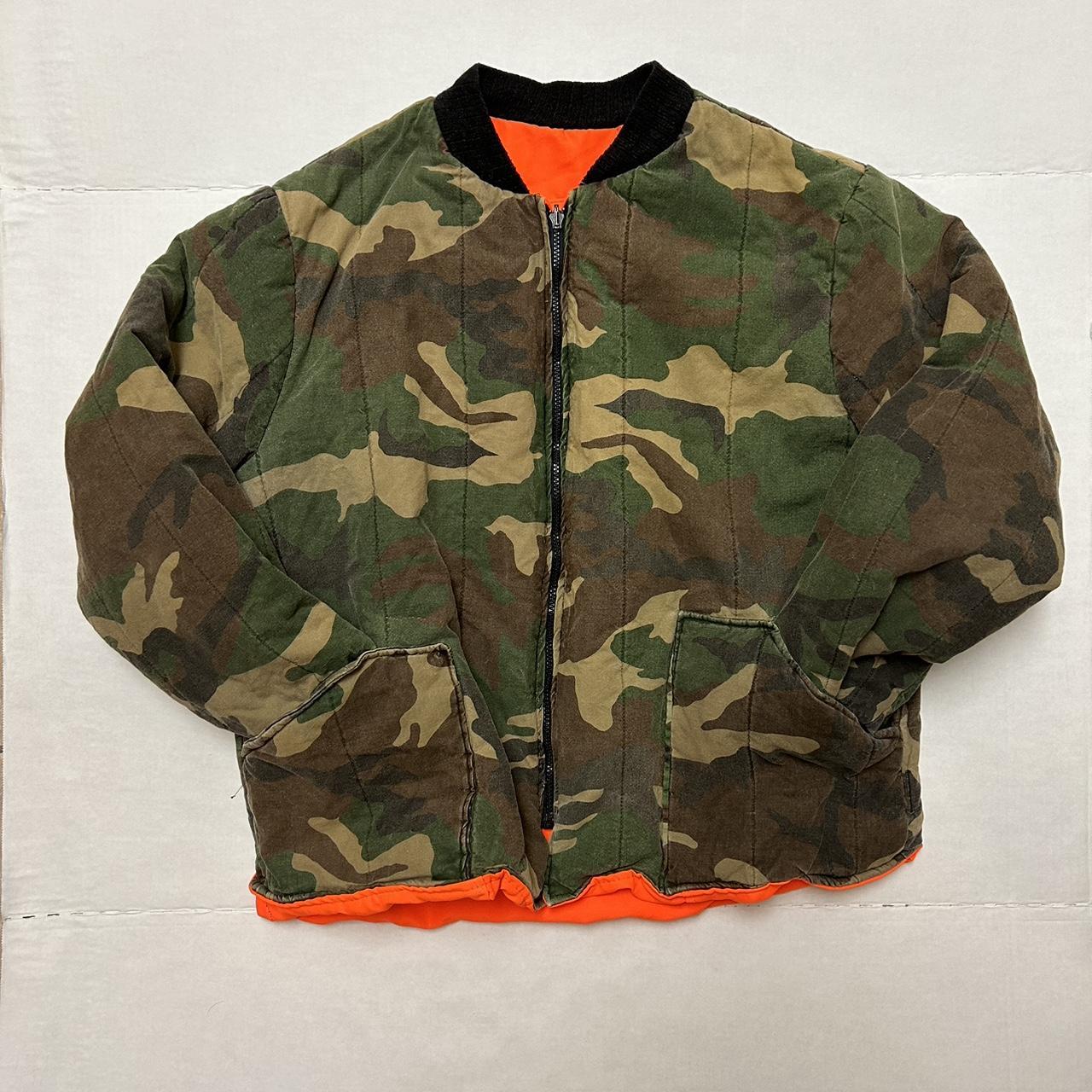 Early 1990s hunting bomber jacket - reversible... - Depop