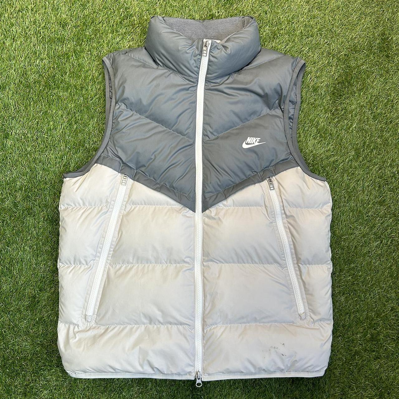 mens grey nike gilet