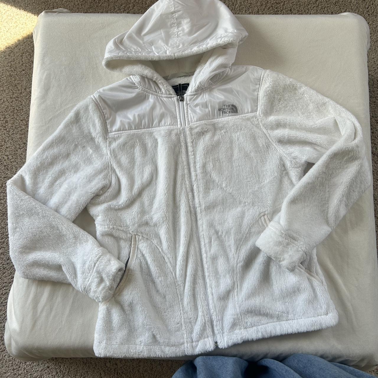 item listed by ellaperl7