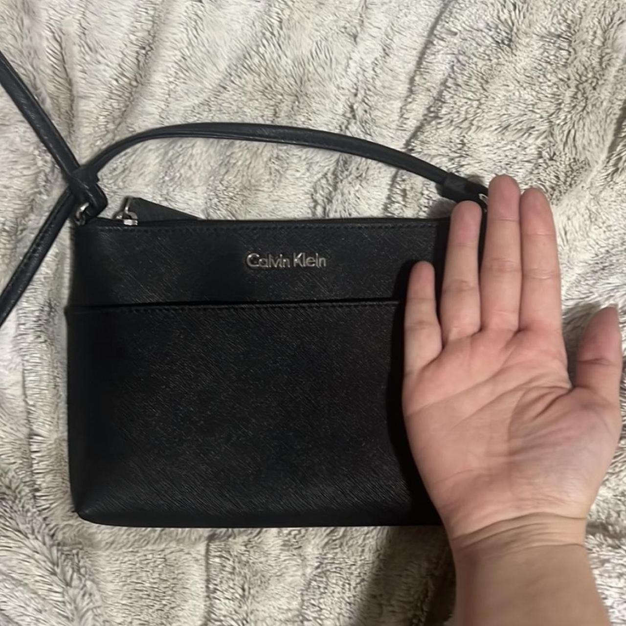 Calvin Klein purse. Can be crossbody or - Depop