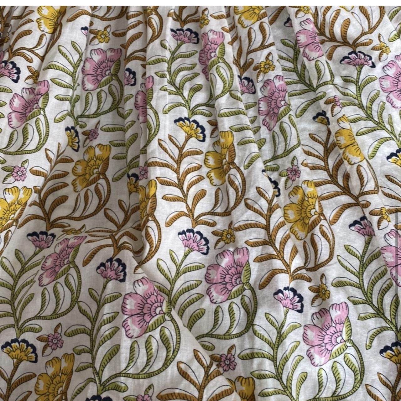 Faith + Zoe smocked waist floral 100 cotton... Depop