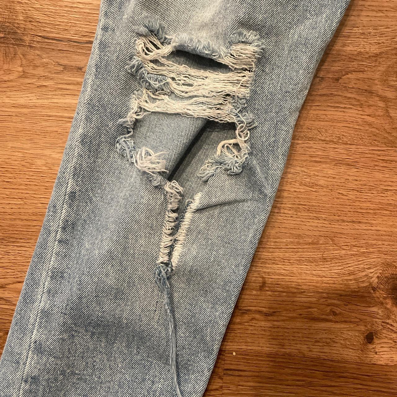 size 4 Wild Fable high rise mom jean! suuuper cozy... - Depop