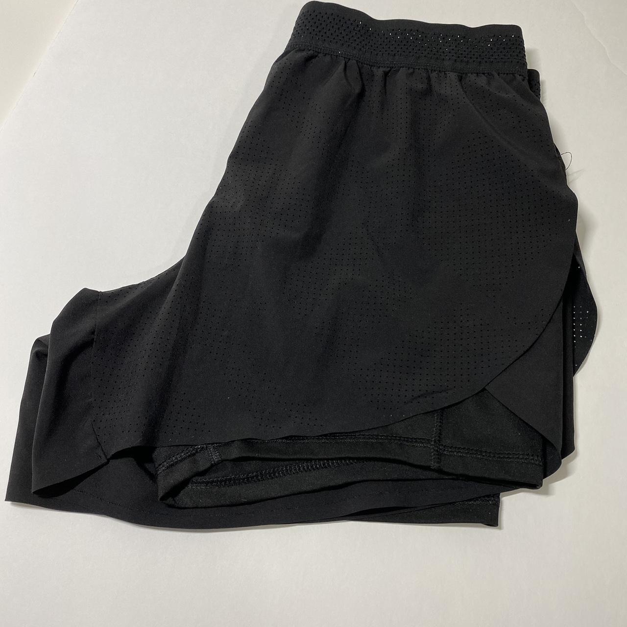 Avía Womens workout shorts, Bottom lining, Secret pocket