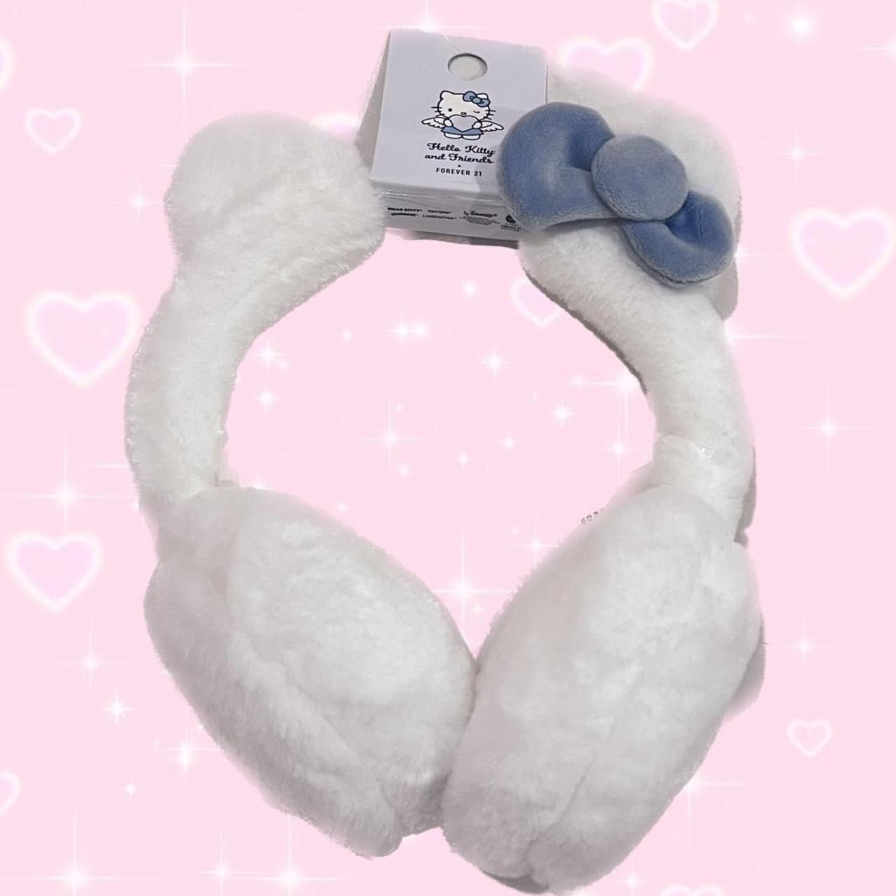 Hello Kitty FOREVER 21 Earmuffs BRAND NEW WITH... Depop