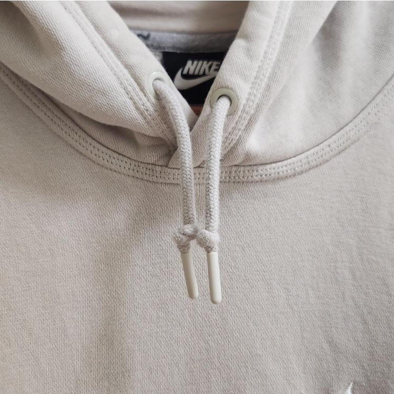 Nike Men's Cream Pullover Hoodie Size XL •Colorway... Depop
