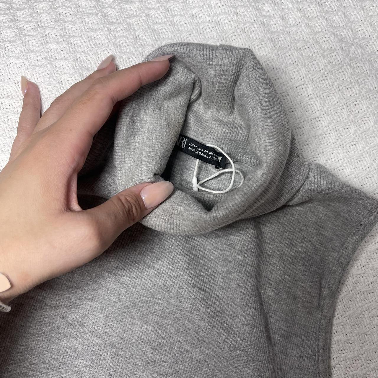 Zara Women's Grey Vest Depop