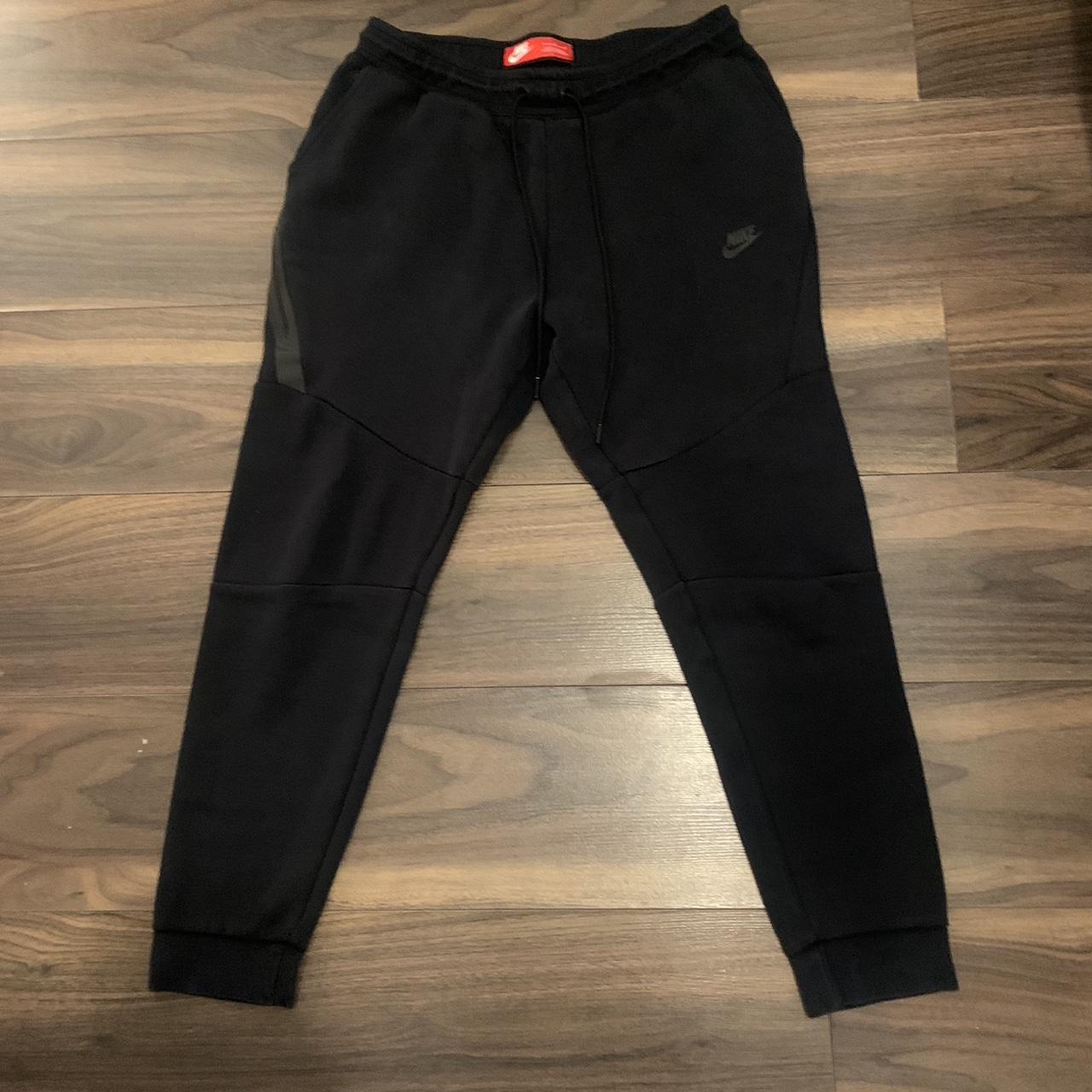 mens nike trackies