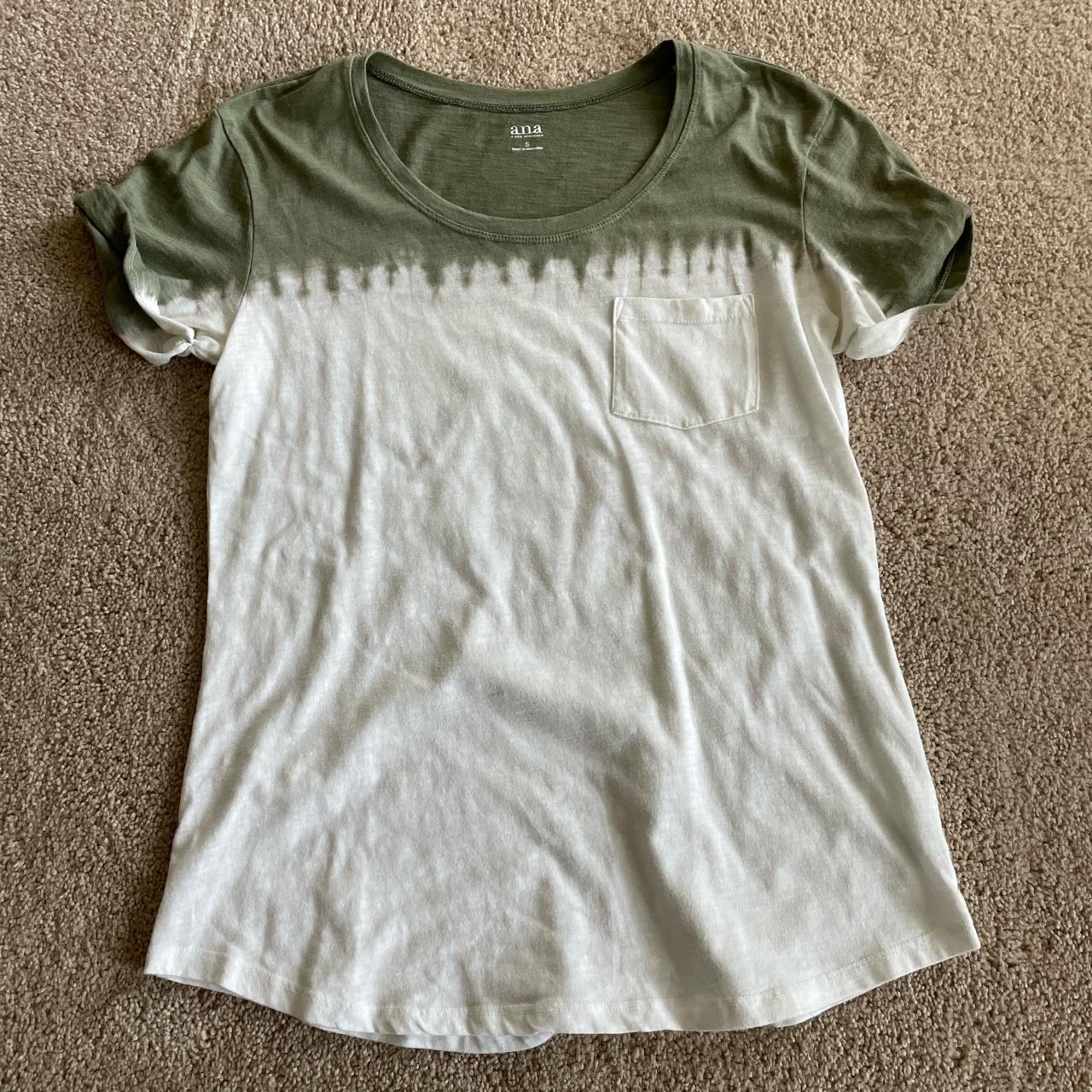 JCPenney Women's Green and White Shirt Depop