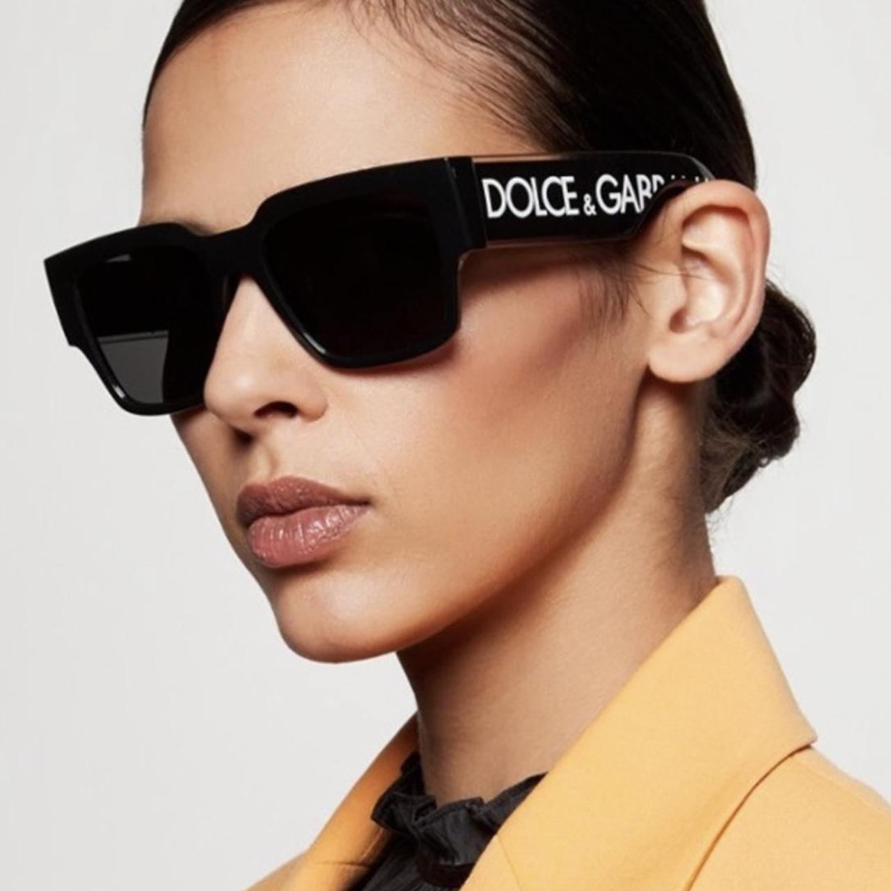 Dolce and gabbana outlet black and white sunglasses