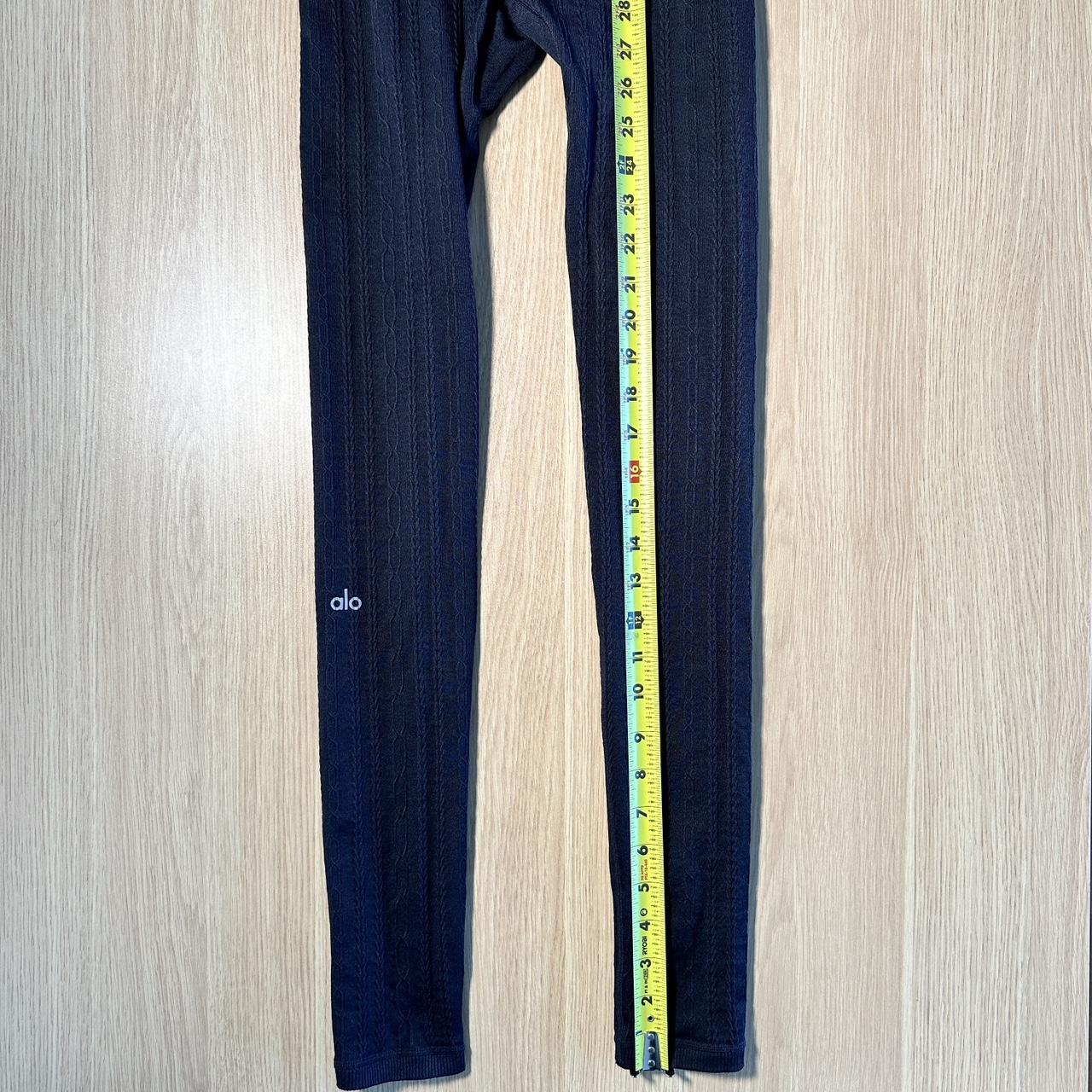 alo yoga入荷しました!お勧めの新色カラー☆│RECHERCHE