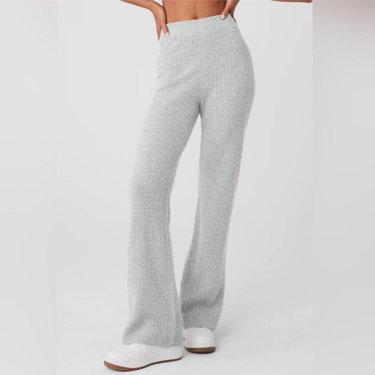 NWOT Alo Yoga Cashmere High-Waist Plush Waffle Pant | Depop