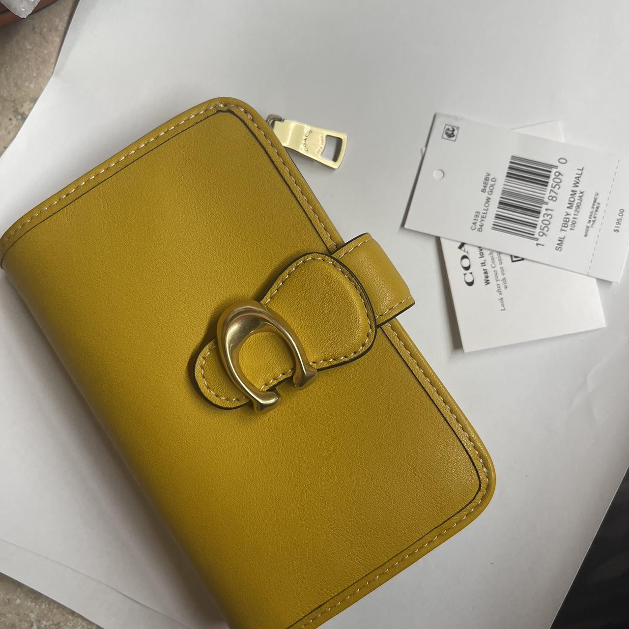 Coach Tabby Smooth Leather Medium Snap-Closure Wallet YELLOW