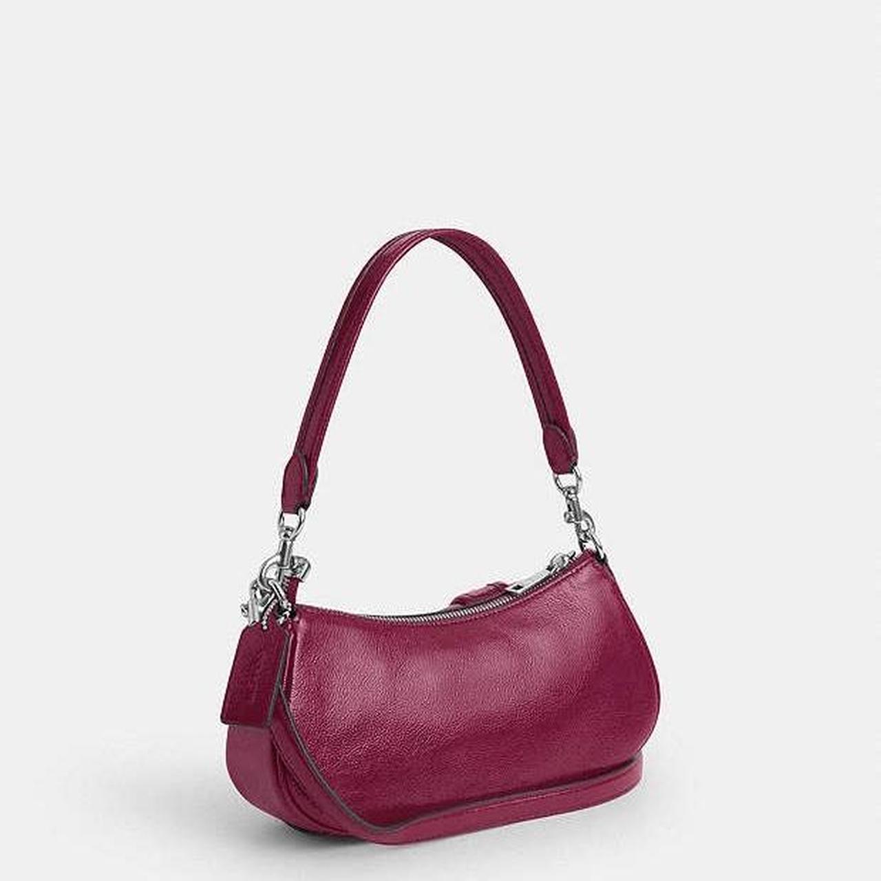 NWT Coach Ashton Baguette Bag CV943-novelty | Depop NWT Coach Ashton Baguette Bag CV943-novelty | Depop