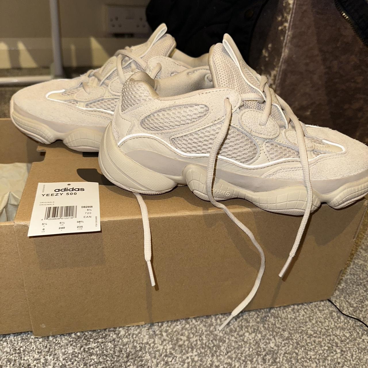 Yeezy 500 store blush size 5.5