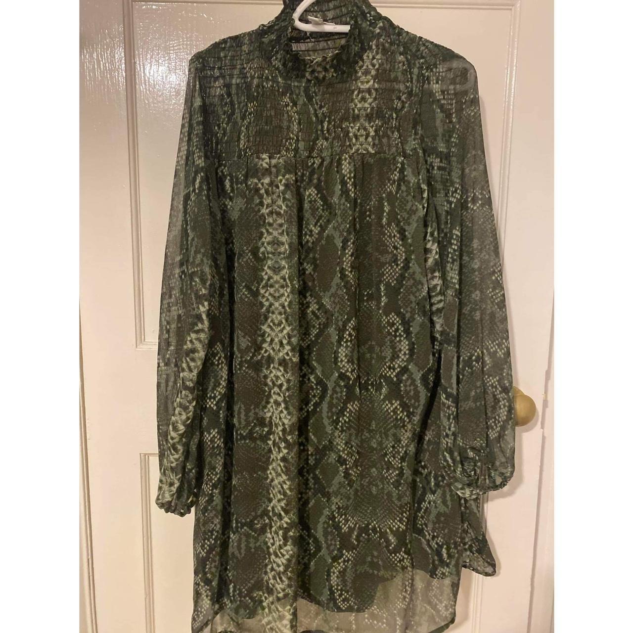 H&m snake print outlet dress