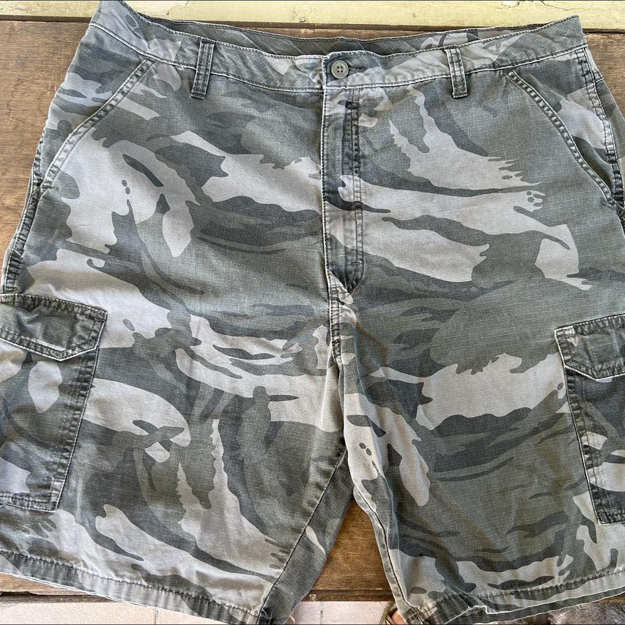 Wrangler flat hot sale front shorts