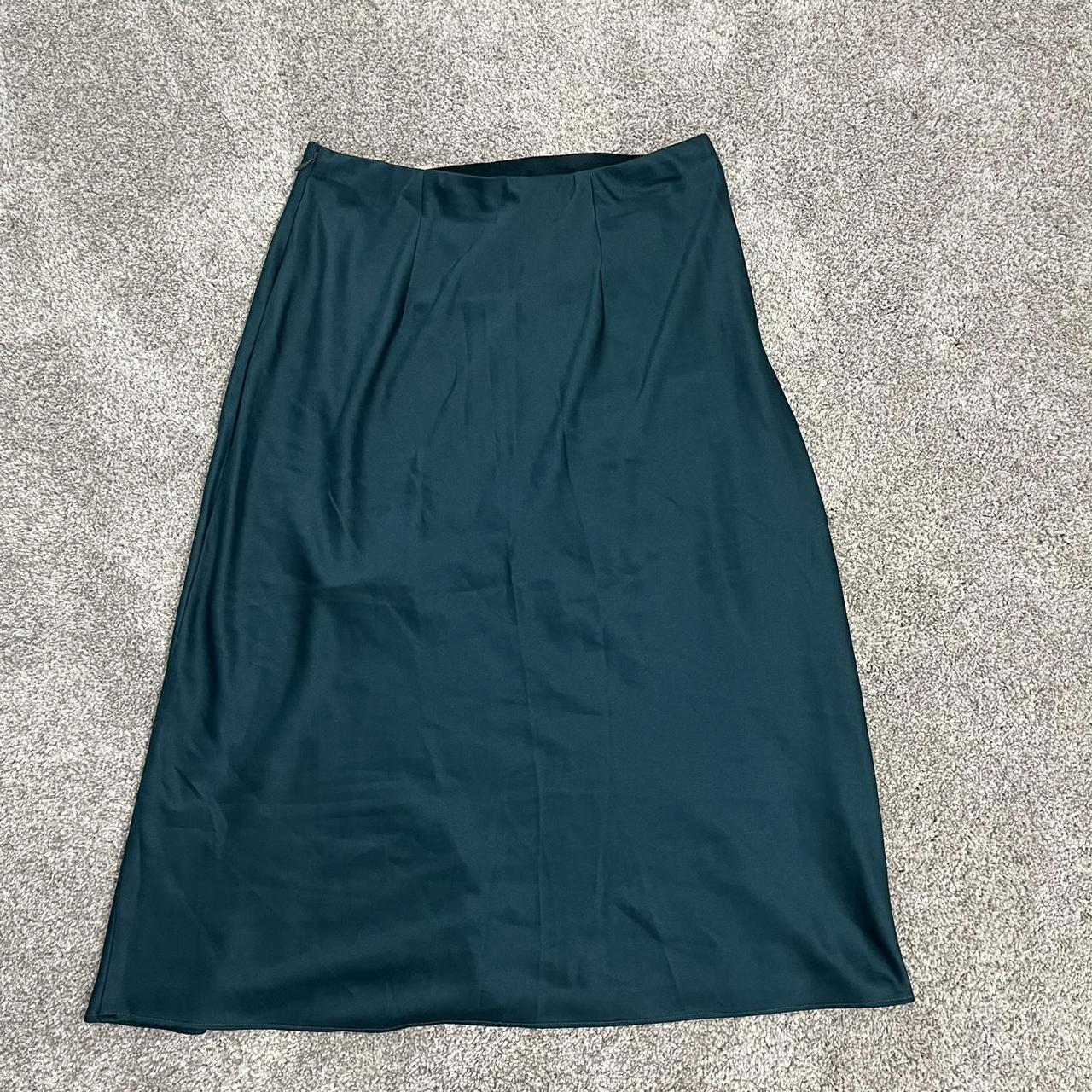 Green skirt the west best sale