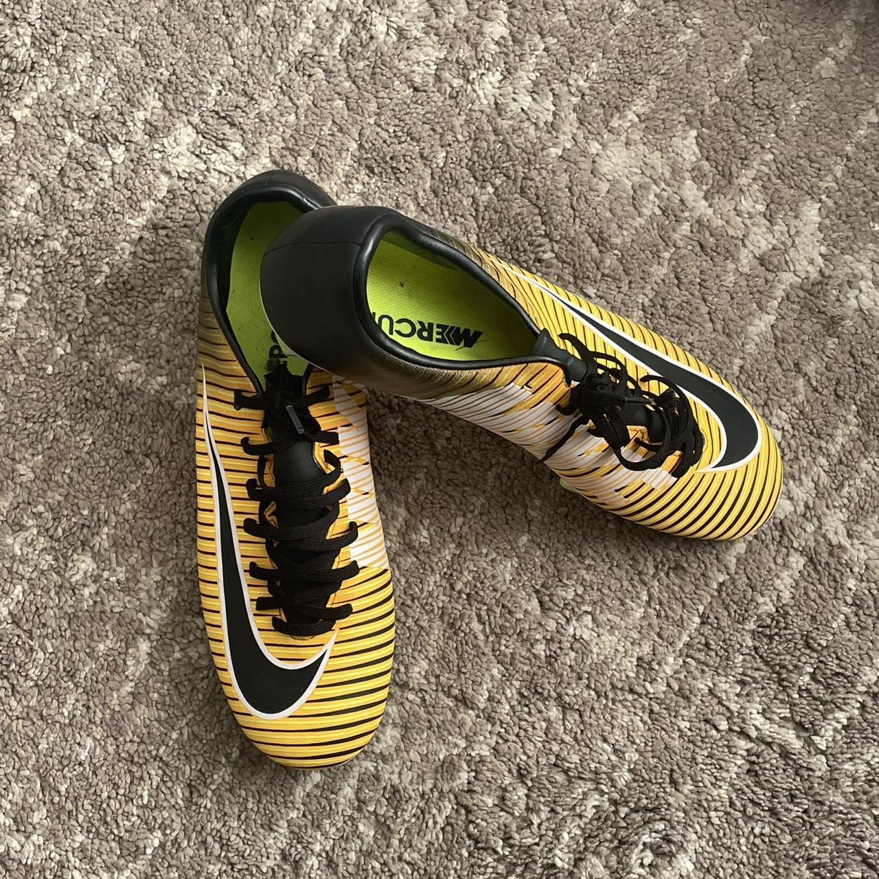 Nike mercurial vapor xi yellow hotsell