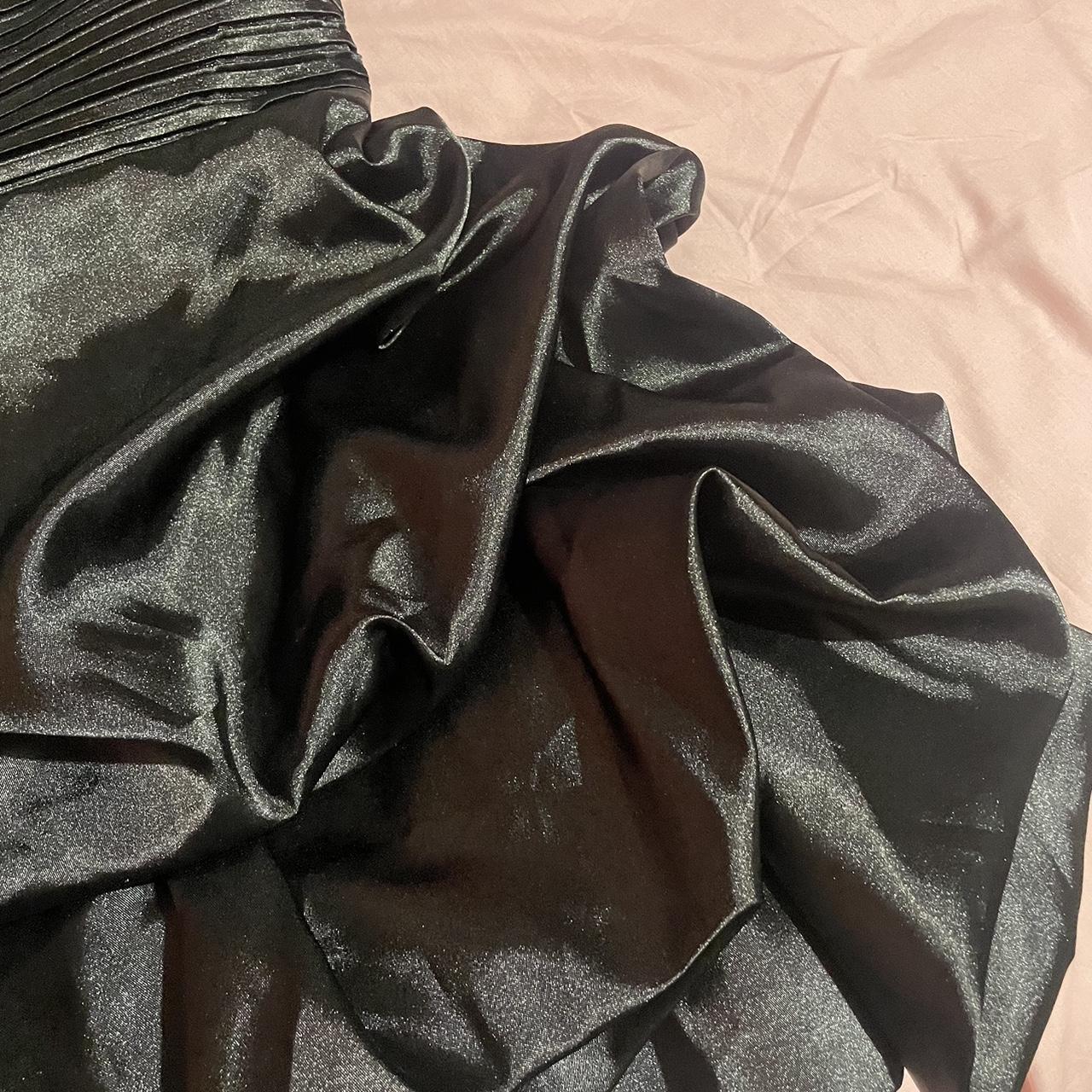 GORGEOUS 2000s black prom dress with padded cups and... - Depop