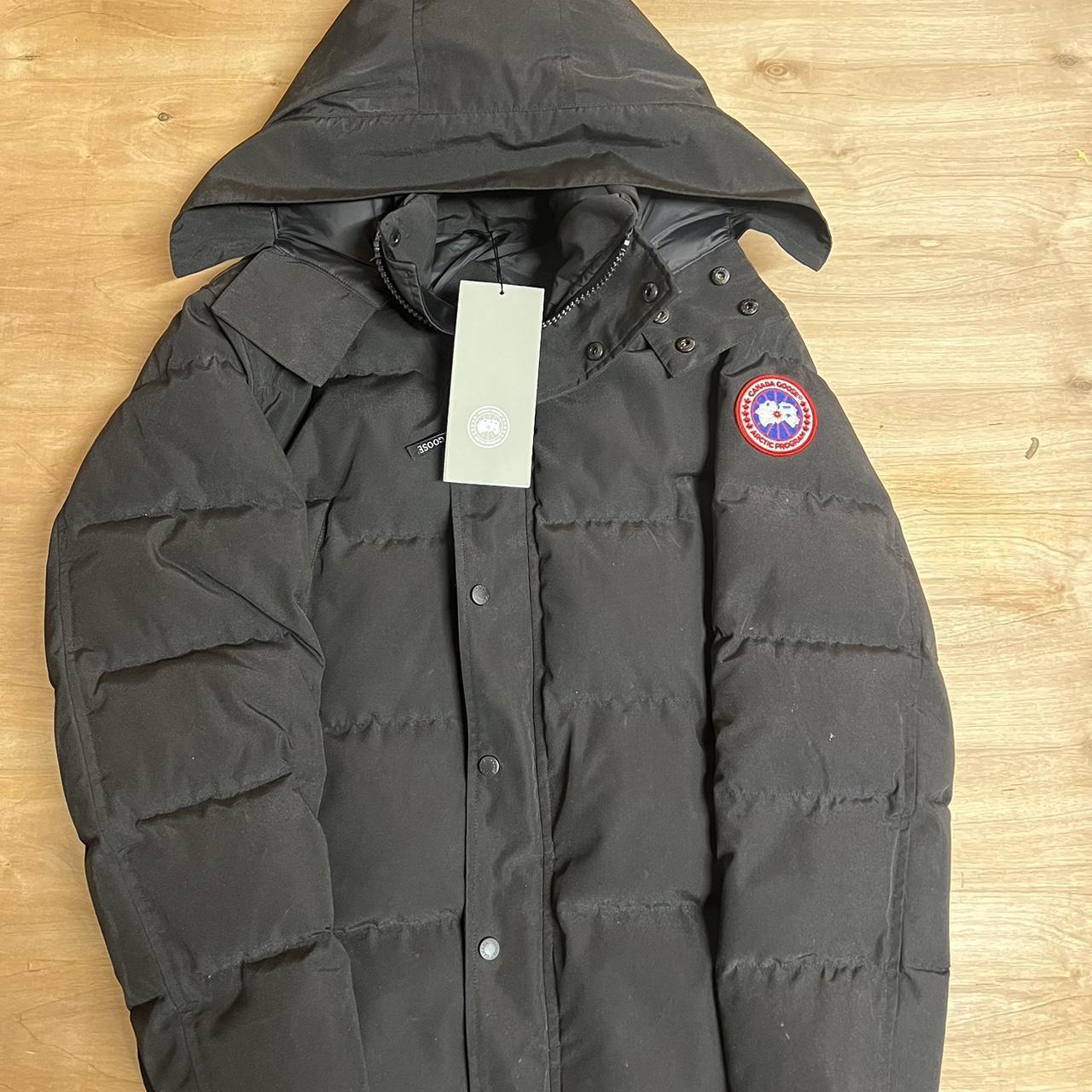 Canada Goose Wyndham Jacket Size: Small Worn a... - Depop
