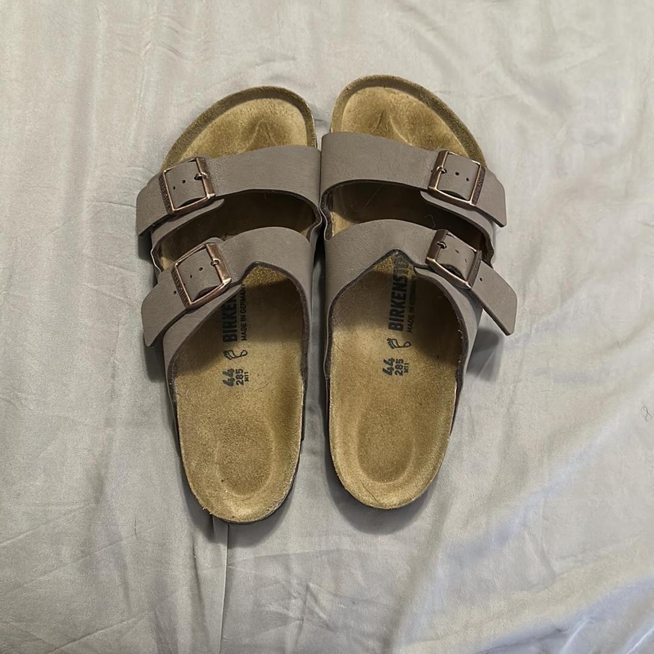 Birkenstock Men's Brown and Tan Sandals | Depop