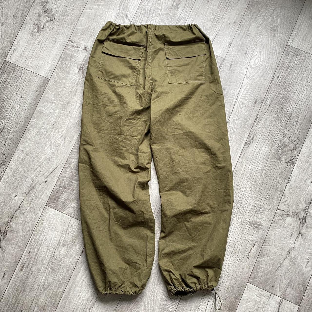 Men's Khaki and Gold Bottoms | Depop